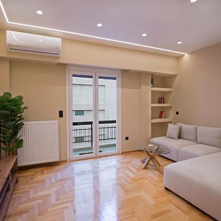 Urban Spacious Apartment Near Kallimarmaron Athens Ngoại thất bức ảnh