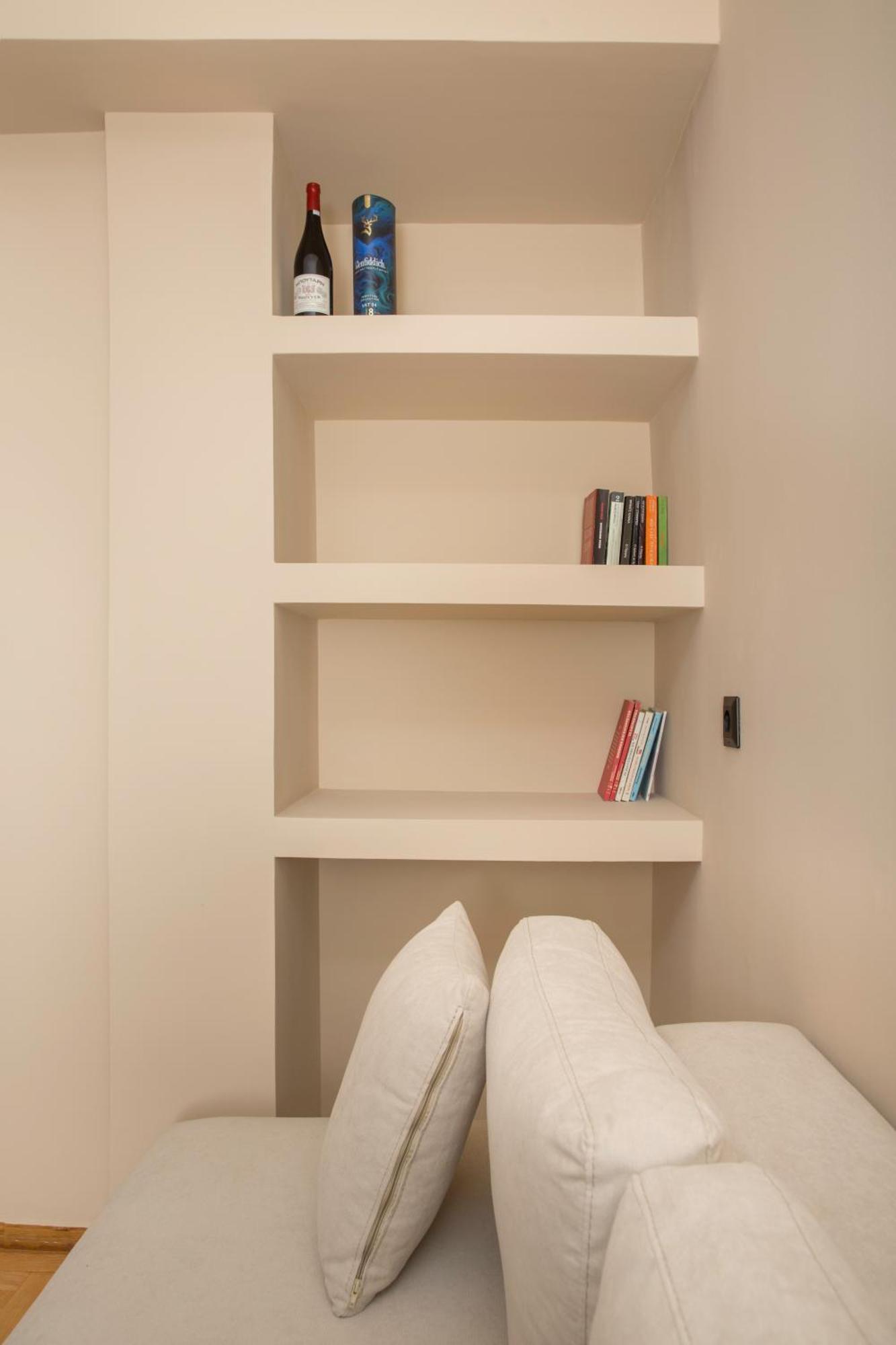 Urban Spacious Apartment Near Kallimarmaron Athens Ngoại thất bức ảnh